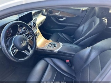 Mercedes Klasa C W205 2019 Mercedes-Benz Klasa C 2019 MERCEDES-BENZ C 300 2.0 Benzyna 255KM, zdjęcie 5