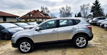Nissan Qashqai I Crossover 1.6 Start/Stop 117KM 2011 Nissan Qashqai BENZYNA PODGRZEWANE FOTELE klima super okazja 1.6, zdjęcie 21