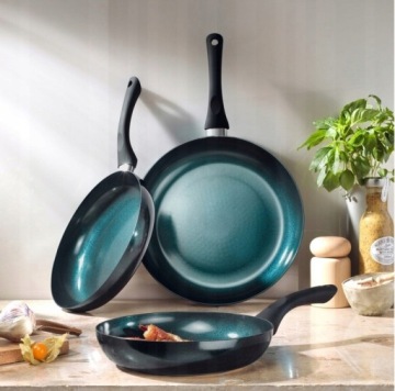 3 СКОРОДКИ С АНТИПРИГАРНЫМ ПОКРЫТИЕМ, АЛМАЗНОЕ ПОКРЫТИЕ