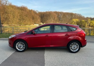Ford Focus III Kombi 1.6 Duratorq TDCi DPF 115KM 2012 Ford Focus 1.6 TDCI, Zadbany Egzemplarz 1.6 Diesel 115KM, zdjęcie 5