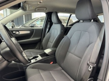 Volvo XC40 Crossover Plug-In 1.5 T4 Plug-in Hybrid 211KM 2021 Volvo XC 40 T4 Inscription Plug In Kamera cofania CarPlayAndroid Auto, zdjęcie 8