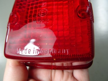 ФОНАР ЗАДНИЙ КРАСНЫЙ HELLA 2SB003014 84x84x51мм