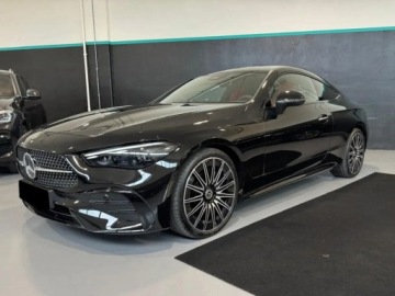 Mercedes CLE Coupe 2.0 200 204KM 2025 MERCEDES-BENZ CLE 200 4-Matic AMG Line 2.0 (204KM) 2025, zdjęcie 1