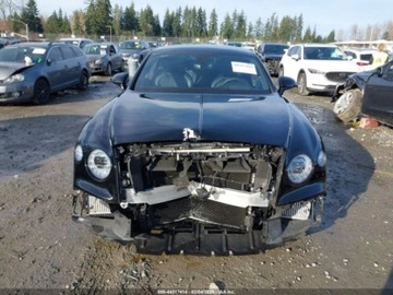 Bentley Continental III 2022 Bentley Flying Spur V8 2022 4.0 Benzyna 542KM, zdjęcie 7