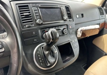 Volkswagen Multivan T6 2013 Volkswagen Multivan 2.0TDI 180KM 2013r. Highline auto zarejestrowane i ube, zdjęcie 13