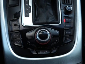 Audi Q5 I SUV 2.0 TDI 170KM 2010 Audi Q5 2.0 TDI, 167 KM, 4X4, Automat, Skóra, zdjęcie 16