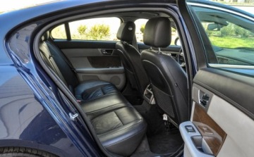 Jaguar XF I Sedan 2.7 BiTurbo D 207KM 2008 Jaguar XF Skory Automat 2.7 Diesel 207KM, zdjęcie 11