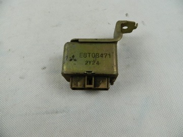 RELÉ ŘÍZENÍ MITSUBISHI COLT IV E8T08471