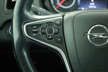 Opel Insignia I Sedan Facelifting 2.0 CDTI ECOTEC 163KM 2014 Opel Insignia 2.0 CDTI, Salon Polska, Xenon, zdjęcie 13