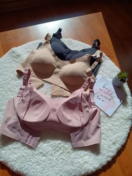 Улыбка -Без беременности лактация.