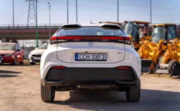 Toyota C-HR II SUV 1.8 Hybrid 140KM 2025 Toyota C-HR Toyota C-HR 1.8 Hybryda Faktura VAT23 1.8 Hybryda 140KM, zdjęcie 8
