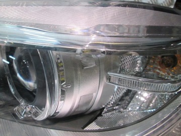 BMW F32 F80 F82 LAMPA PRZÓD PRZEDNIA LEWA 7410785