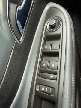 Opel Mokka I SUV 1.4 Turbo ECOTEC 140KM 2015 Opel Mokka Bi-XenonNaviKameraLedCzyta ZnakiPDCFull opcjaIDEALNY STAN, zdjęcie 24