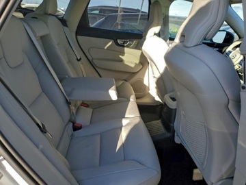 Volvo XC60 II 2025 Volvo XC 60 Plus 2025 2.0 Hybryda 247KM, zdjęcie 10