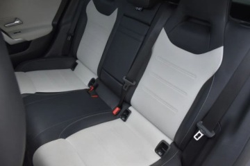 Mercedes CLA C118/X118 Shooting Brake 2.0 200d 150KM 2020 Mercedes-Benz CLA MERCEDES CLA200 150KM AMG LED Virtual Panorama Gwarancja, zdjęcie 37