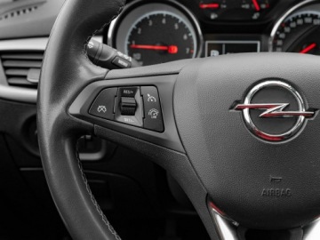 Opel Astra K Sportstourer Facelifting 1.2 Turbo 130KM 2021 Opel Astra GD063YW#1.2 T Edition 2 stref klima, zdjęcie 12