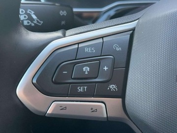 Volkswagen Taigo 1.0 TSI 110KM 2022 Volkswagen Taigo TSI 110KM STYLE ACC FVAT23 LED Matrix ISOFIX, zdjęcie 15