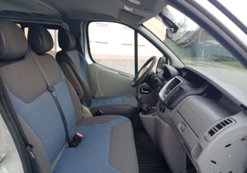 Renault Trafic II Kabina 2.0 dCi 115KM 2012 Renault Trafic Kupiony w Polsce - wersja Long - 9 foteli - 2,0 - 114 KM 2.0, zdjęcie 11