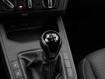 Seat Ibiza V Hatchback 5d Facelifting 1.0 MPI 80KM 2021 Seat Ibiza 1.0 MPI Style LED Cz.cof Lane Front, zdjęcie 16