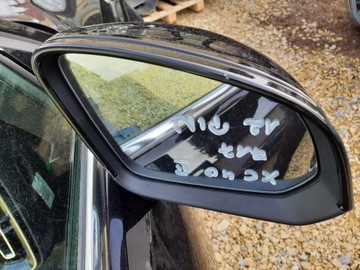 VOLVO XC40 II LUSTERKO PRAWE 12 PIN 717