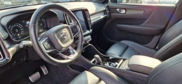 Volvo XC40 Crossover 2.0 D4 190KM 2020 Volvo XC 40 Bezwypadkowy 2.0 Geartronic R-Design, zdjęcie 17