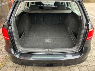 Volkswagen Passat B7 Variant 2.0 TDI CR DPF BlueMotion 140KM 2011 Volkswagen Passat 2.0 diesel 140 KM 6 biegow zarej w PL zadbany mozliw, zdjęcie 24