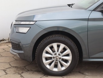 Skoda Kamiq Crossover 1.0 TSI 115KM 2019 Skoda Kamiq 1.0 TSI, Salon Polska, Serwis ASO, zdjęcie 12