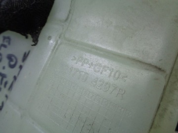 DACIA SPRING NÁDOBKA VYROVNÁVACÍ