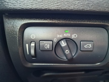 Volvo V40 II Hatchback 1.6 D2 115KM 2014 Volvo V40 Bi-Xenon Ledy Digital, zdjęcie 31