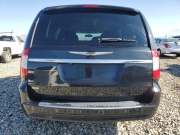 Chrysler Town &amp; Country V 2016 Chrysler Town Country Touring 2016 3.6l 3.6 Benzyna 283KM, zdjęcie 2