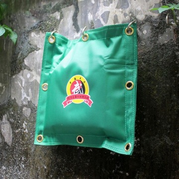 Настенный и боксерский мешок для занятий боксом S