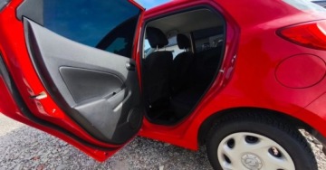 Mazda 2 II Hatchback 5d 1.5 103KM 2009 Mazda 2 Mazda 2 1.5 Benzyna 103KM, zdjęcie 28