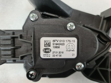 ПОТЕНЦИОМЕТР ПЕДАЛИ АКСЕЛЕРАТОРА RENEGADE 51942423