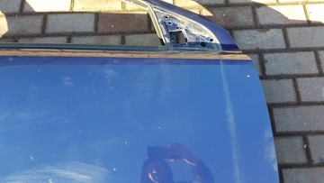 ДВЕРЬ ПЕРЕДНЯЯ ПРАВАЯ OPEL ASTRA H Z20Z 5D