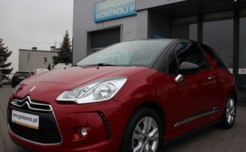 DS 3 Hatchback Facelifting 2014 (Citroen) 1.2 PureTech 82KM 2015 Citroen DS3 Kupuj Taniej. Tylko 20tys.km Dwa lata gwarancji. 1.2 Benzyna, zdjęcie 1