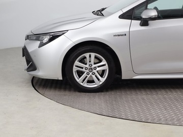 Toyota Corolla XII 2021 Toyota Corolla 2.0 Hybrid, Salon Polska, zdjęcie 13