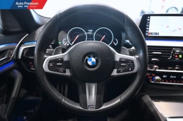 BMW Seria 5 G30-G31 Limuzyna 540i 340KM 2019 BMW Seria 5 540i xDriveFV23Adaptacyjny Reflektor LEDLED Fog lights 3.0, zdjęcie 8