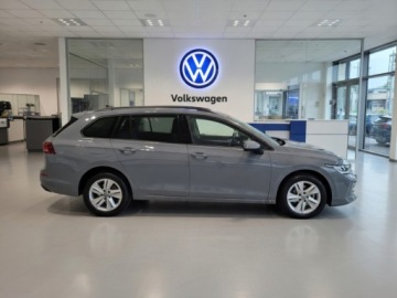 Volkswagen Golf VIII Hatchback Facelifting 2.0 TDI SCR 116KM 2026 VOLKSWAGEN Golf Life Plus VIII 2.0 TDI Combi 116KM 2026, zdjęcie 2