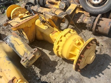 MOST DYFER 11168089 PRZÓD ŁADOWARKA VOLVO L110E L120