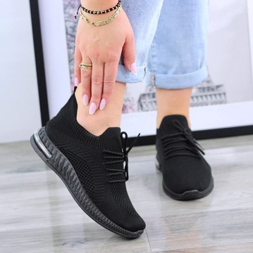 WYGODNE CZARNE ELASTYCZNE ADIDASY DAMSKIE Z SIATKI Sunni