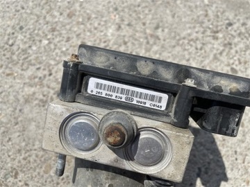 НАСОС КОНТРОЛЛЕРА АБС RENAULT TRAFIC II 2 06-13 ГОД