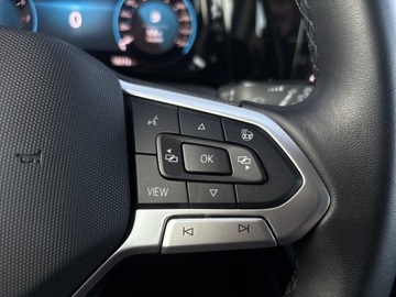 Volkswagen Golf VIII Hatchback 1.5 TSI EVO 150KM 2023 Volkswagen Golf 1.5TSI 150KM Style (Bezwypadkowa,, zdjęcie 19