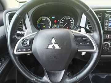 Mitsubishi Outlander III 2014 Mitsubishi Outlander Hybryda Plug-in + LPG, zdjęcie 15