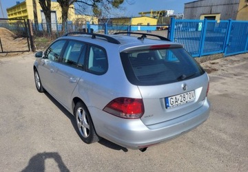 Volkswagen Golf VI Variant 1.6 TDI-CR DPF BlueMotion 105KM 2011 Volkswagen Golf Combi 1.6 Diesel 105KM, zdjęcie 13