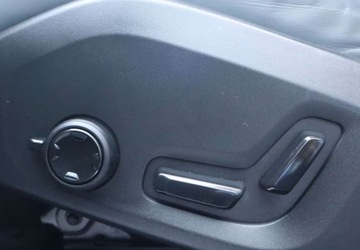 Volvo XC60 II Crossover 2.0 B5 Diesel Mild Hybrid 249KM 2021 Volvo XC 60 B5 Hybrid Benzyna 25014KM AWD R-Design Gwarancja Salon POLSKA, zdjęcie 19