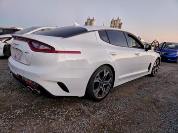 Kia Stinger 2021 Kia Stinger 2021 2.0 Benzyna 300KM, zdjęcie 3