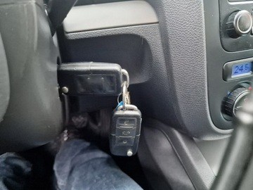 Volkswagen Golf V Hatchback 1.4 FSI 90KM 2004 Volkswagen Golf 1.4 FSI 90 KM, Klimatyzacja,, zdjęcie 13