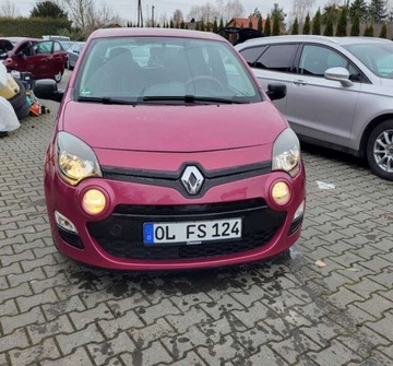 Renault Twingo II Hatchback 3d 1.2 16v 75KM 2012