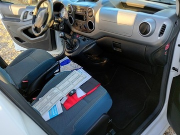 Peugeot Partner II Tepee Facelifting 2015 1.6 BlueHDi 100KM 2018 Peugeot Partner 5 -osobowy, zdjęcie 18