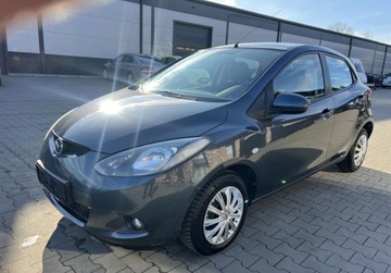 Mazda 2 II Hatchback 5d 1.3 86KM 2008 Mazda 2 1.3 Benzyna Klimatyzacja Radio El. szyby 1.3 Benzyna 86KM, zdjęcie 6
